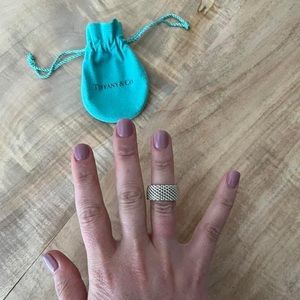 Tiffany mesh somerset ring size 7
